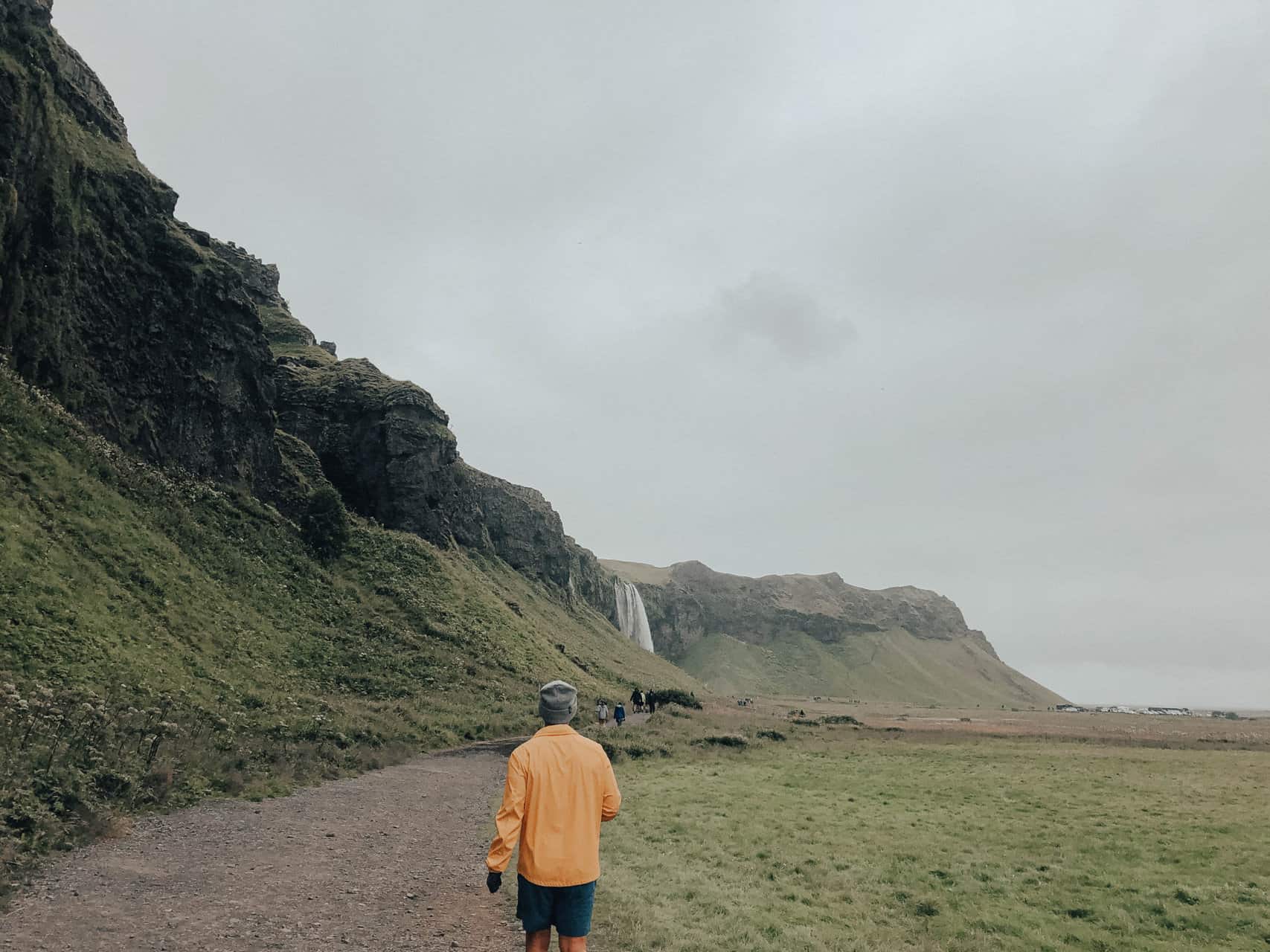 Iceland Seljalandsfoss trail