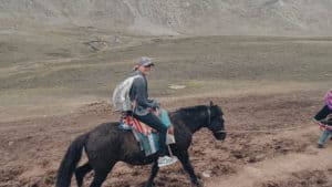 Rainbow Mountain horseback riding