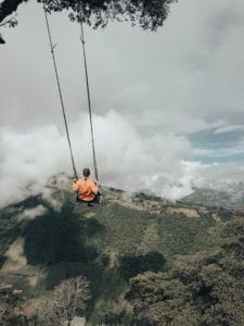 La Casa del Árbol swing